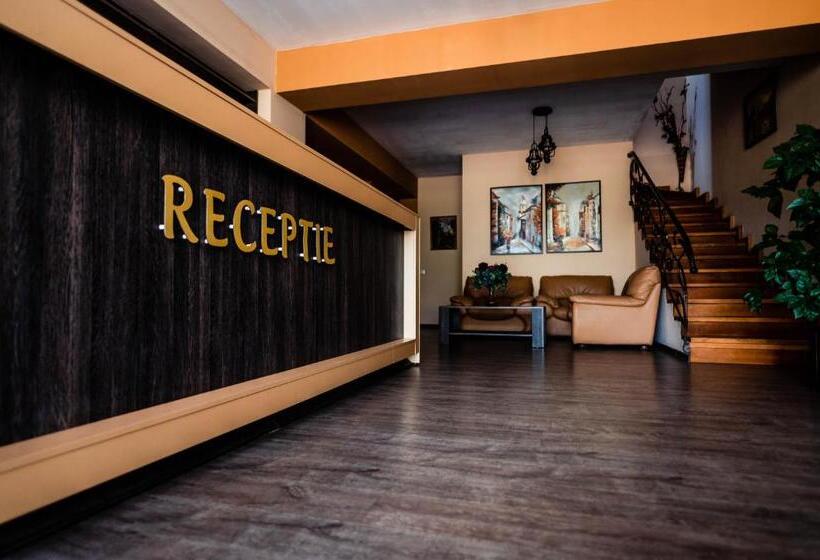 호텔 Green Garden Resort