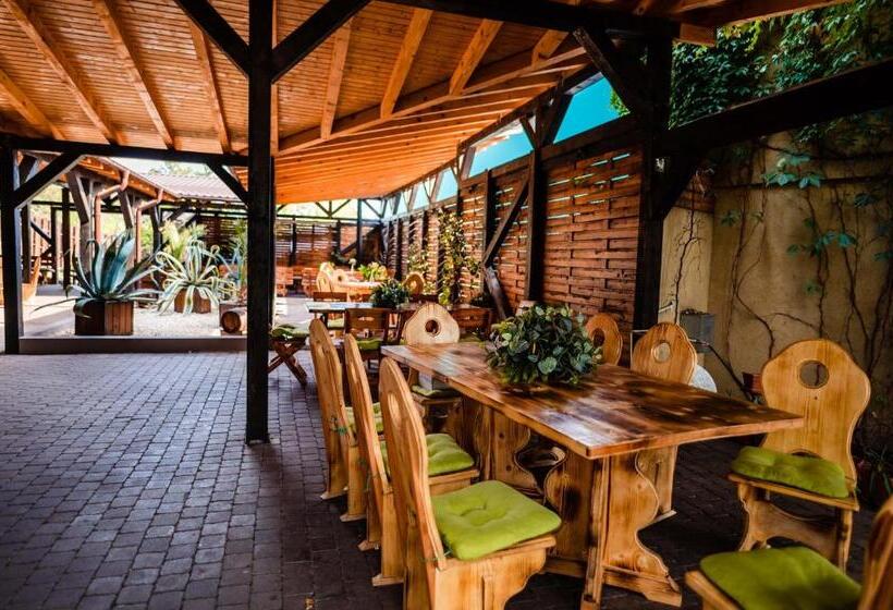 호텔 Green Garden Resort