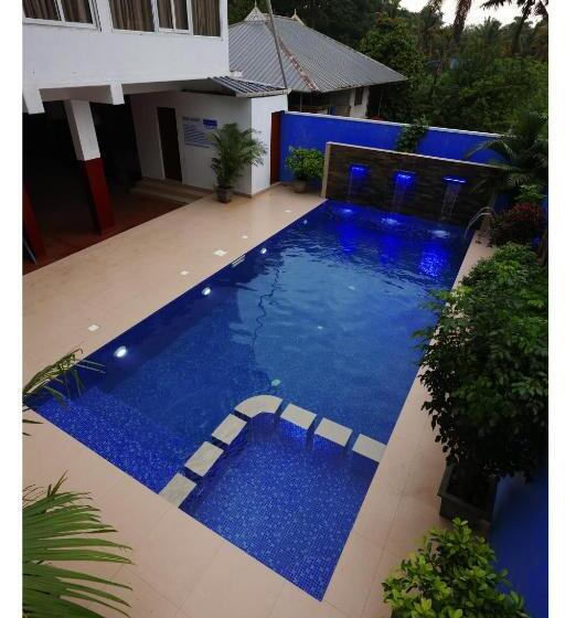 ホテル Hydel Palace Athirappilly By Bestinn Leisure