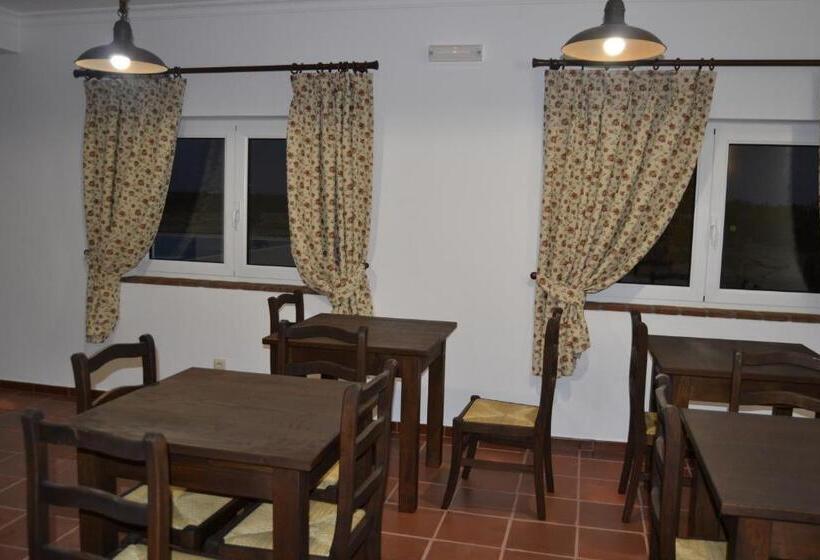 Отель Monte Das Palmeiras