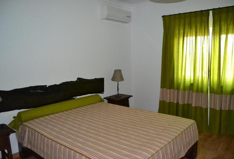 Отель Monte Das Palmeiras