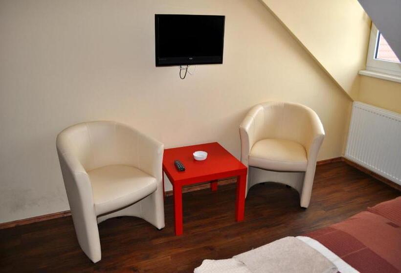 בית מלון כפרי Na Velké Hospodě