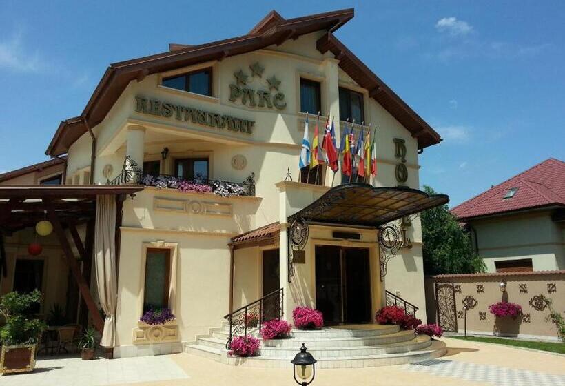 هتل Parc Tecuci