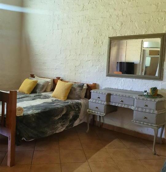 فندق Perdehoek Venue