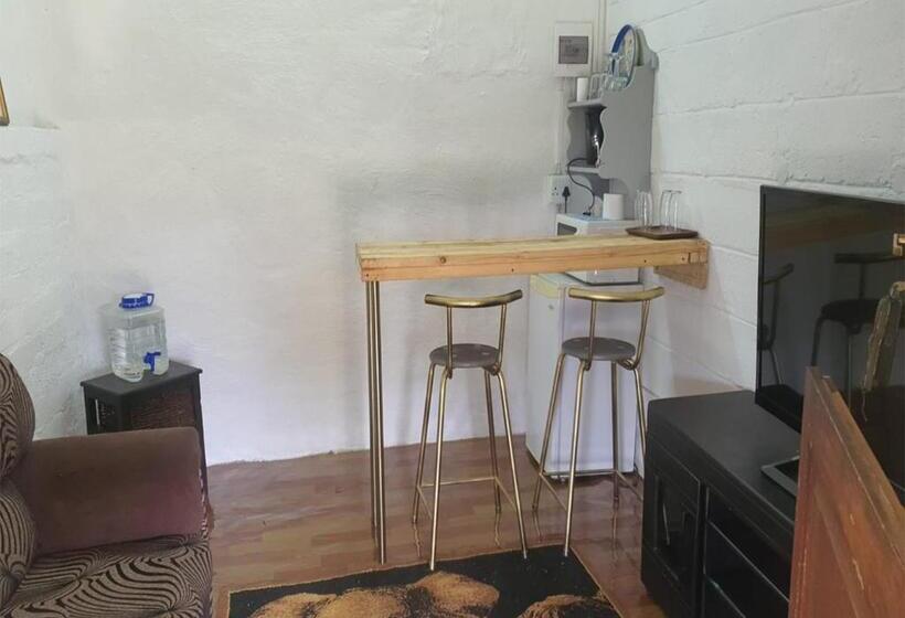 فندق Perdehoek Venue