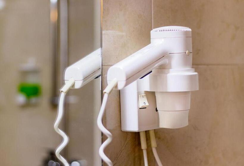 Отель President