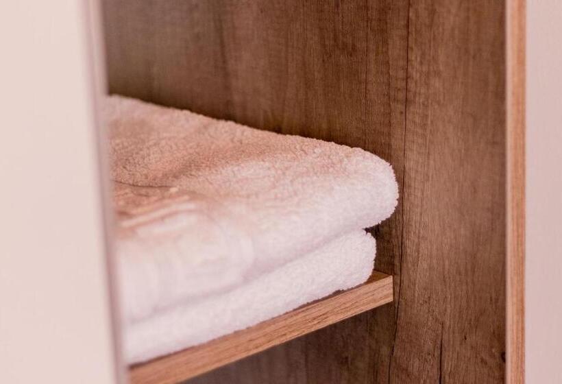 Отель President