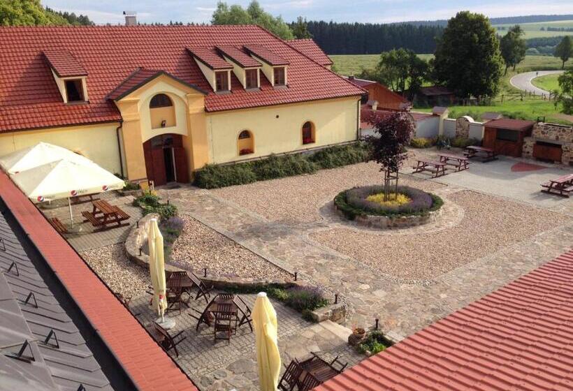 Отель Rytířsko