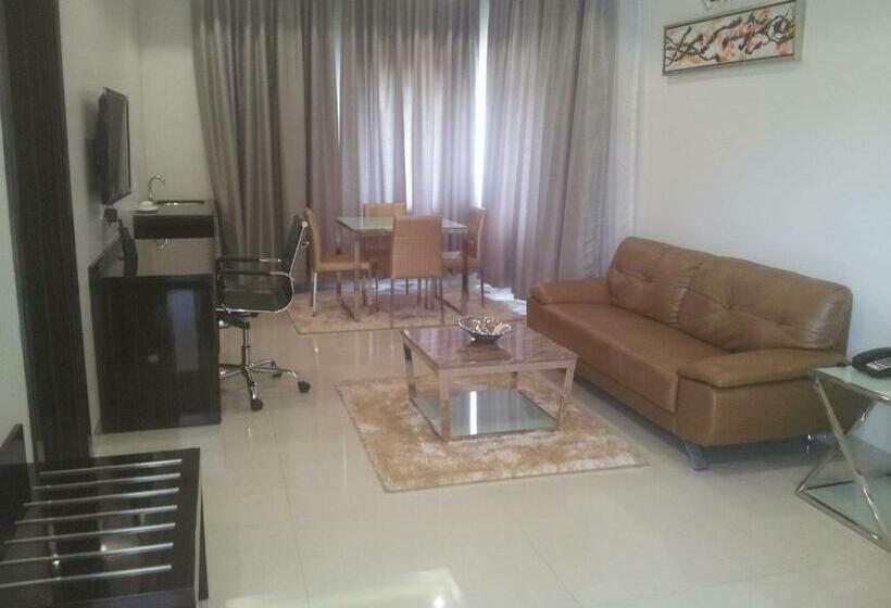 בית מלון כפרי Saffron  Jalna