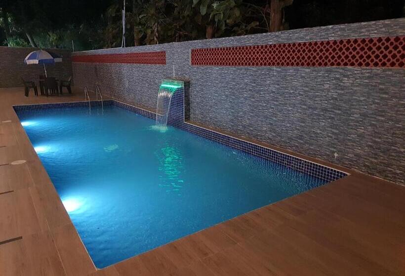 ホテル Serene Sriperumbudur