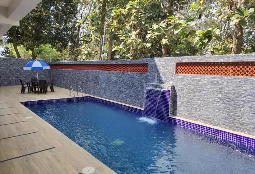 ホテル Serene Sriperumbudur