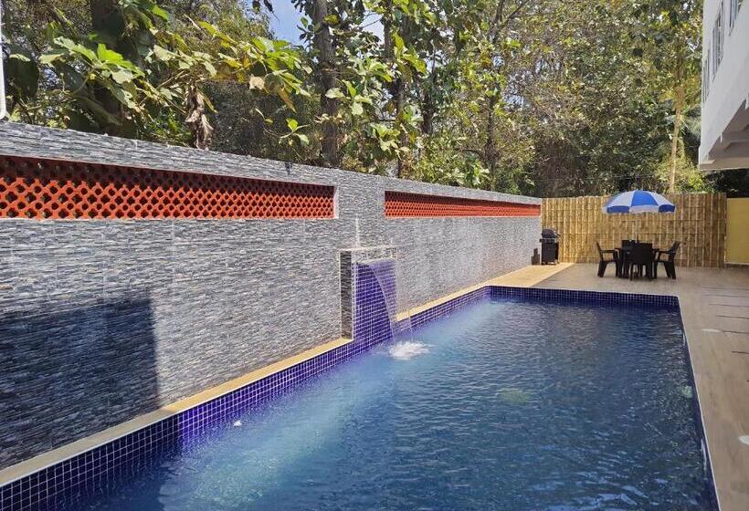 ホテル Serene Sriperumbudur