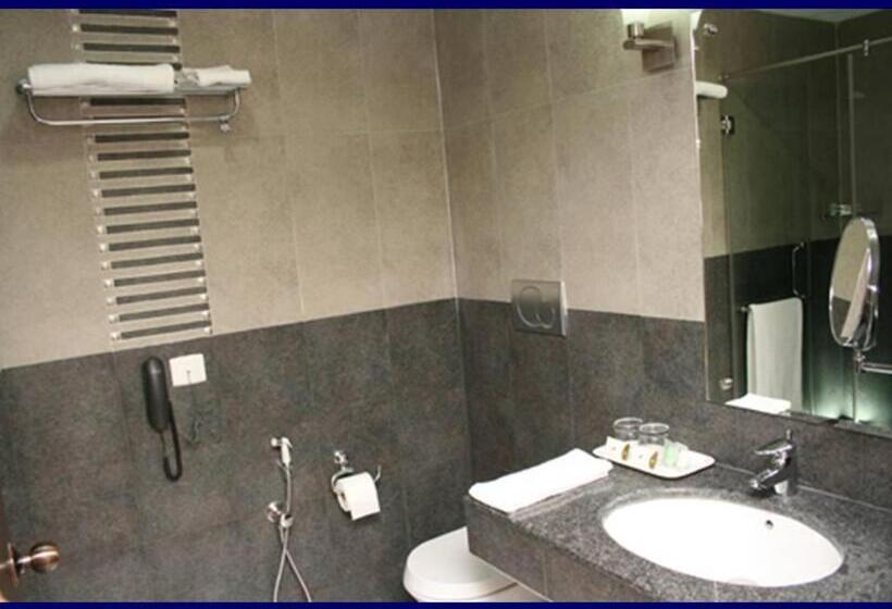 ホテル Serene Sriperumbudur