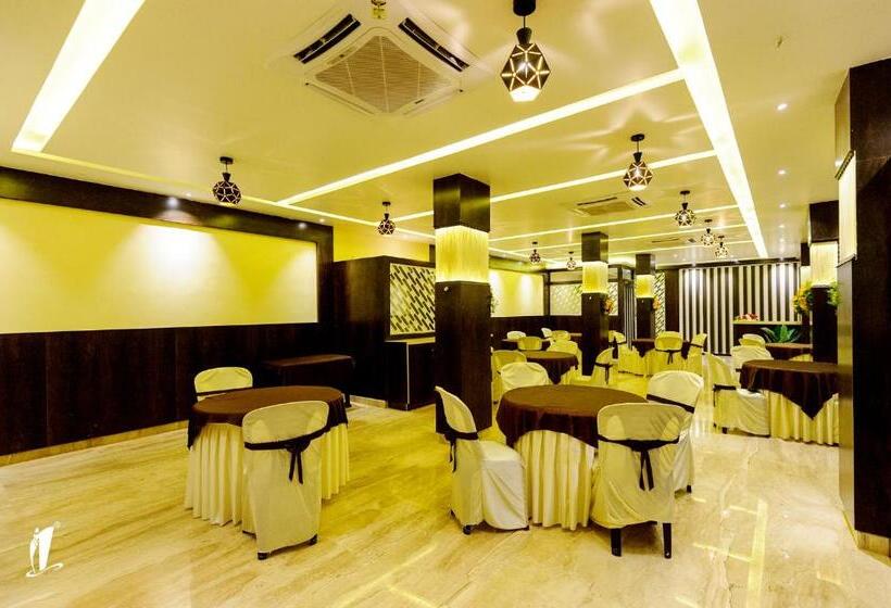 בית מלון כפרי Srigandha Residency  Vaccinated Staff