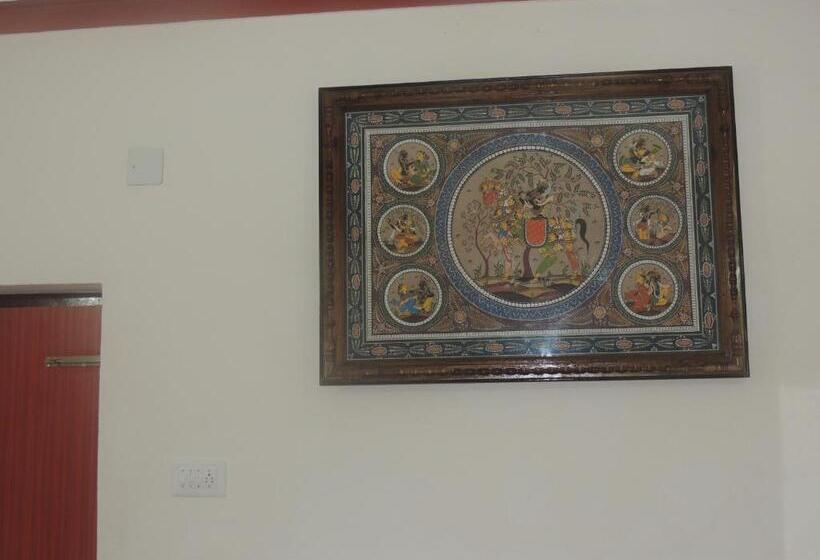 Отель Surya Inn