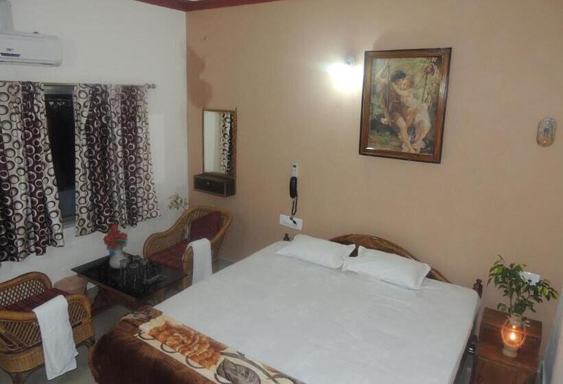 Отель Surya Inn