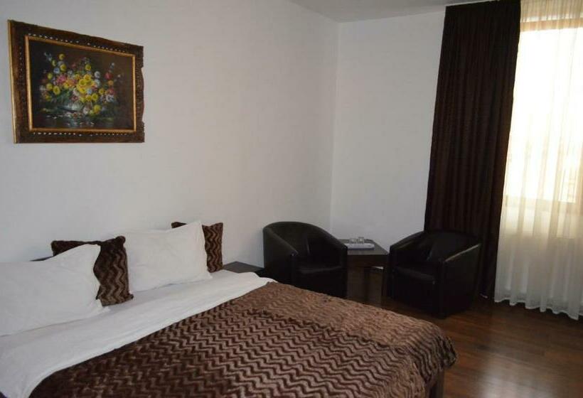 Отель Taverna Pecicana