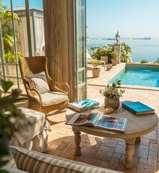 Villa Caprichosa Boutique Hotels