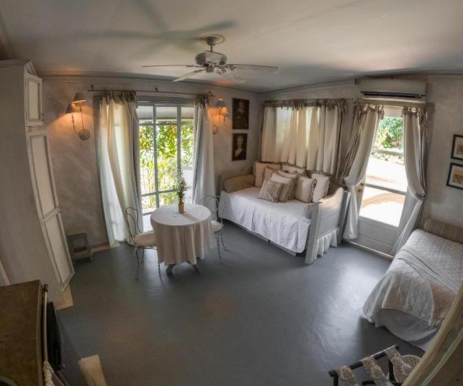 Villa Caprichosa Boutique Hotels