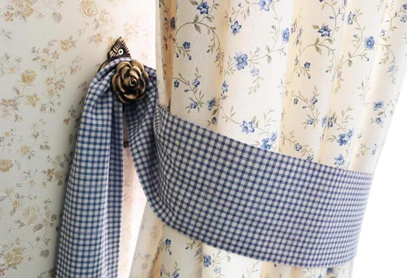 هتل Vitapark Sonyachnyy Provans