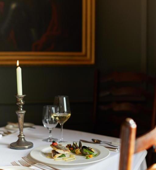 Kinloch Lodge Hotel And Restaurant