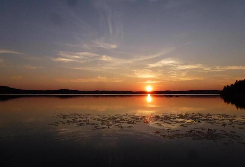 Kuhasensaari Lomakeskus