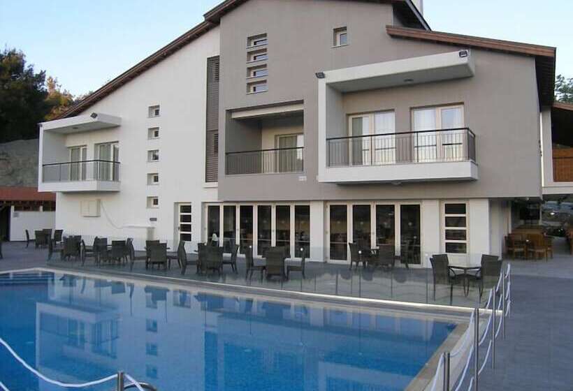 Livadia Hotel Kyperounta
