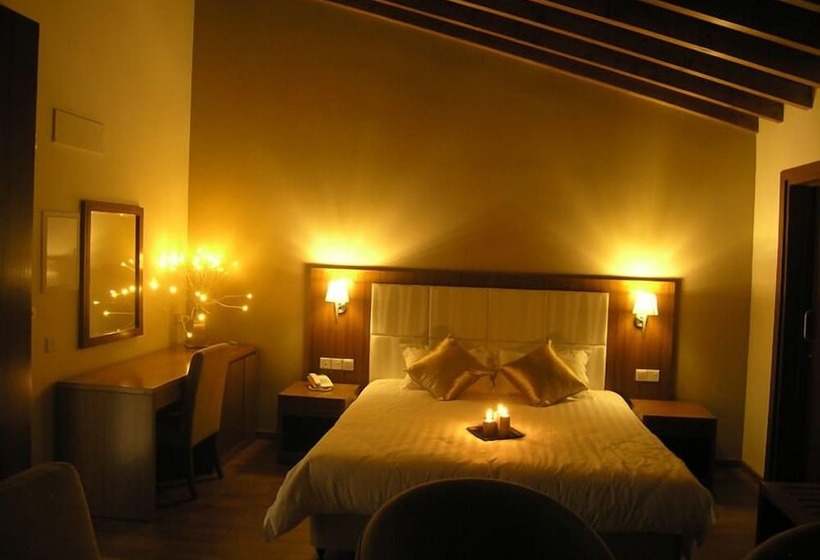 Livadia Hotel Kyperounta