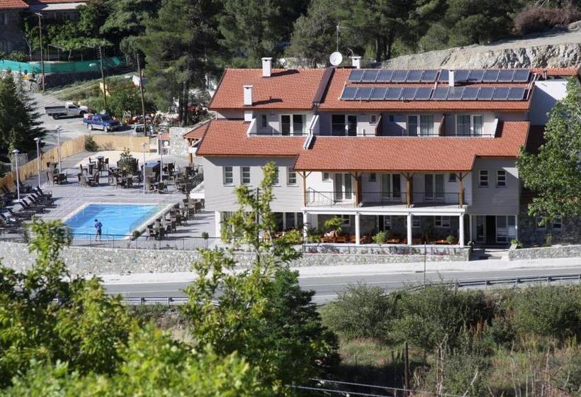 Livadia Hotel Kyperounta