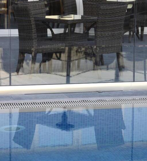 Livadia Hotel Kyperounta