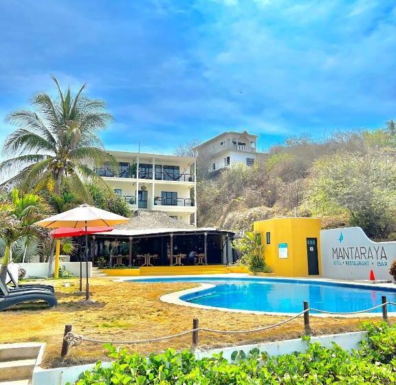 Manta Raya Hotel   Right On The Beach