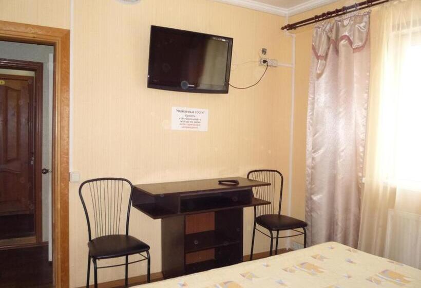 מוטל Restaurant Complex Boyarskiy Dvor