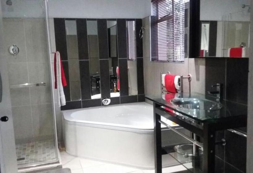 ペンション Aloma House