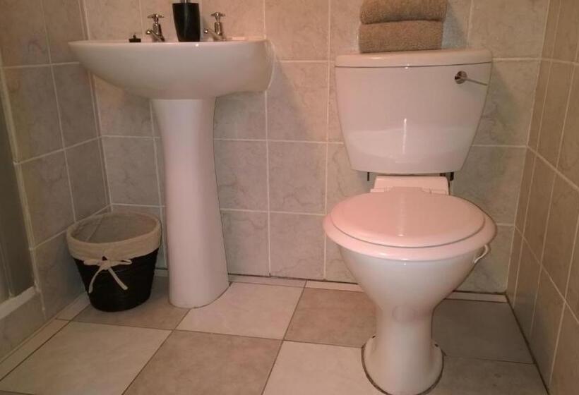 بنسيون Baviana Beach Lodge   Jacobsbaai   Jacobs Bay