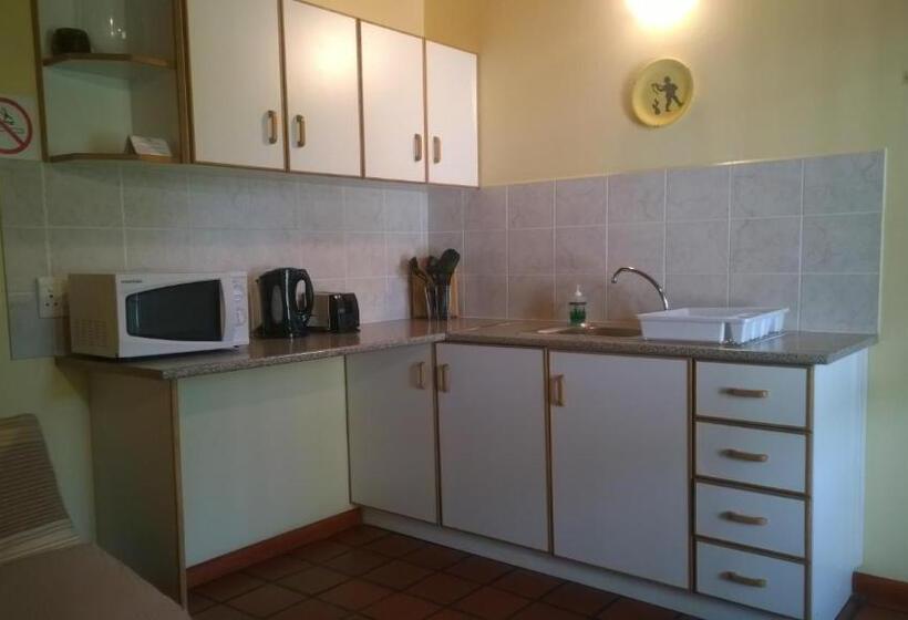 بنسيون Baviana Beach Lodge   Jacobsbaai   Jacobs Bay