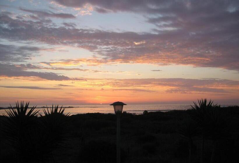 بنسيون Baviana Beach Lodge   Jacobsbaai   Jacobs Bay