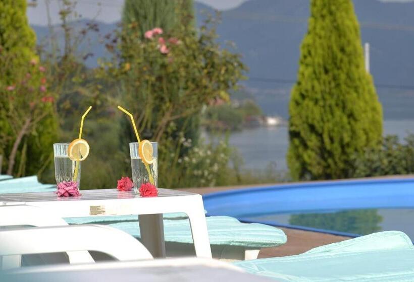 Пансион Casa Marina