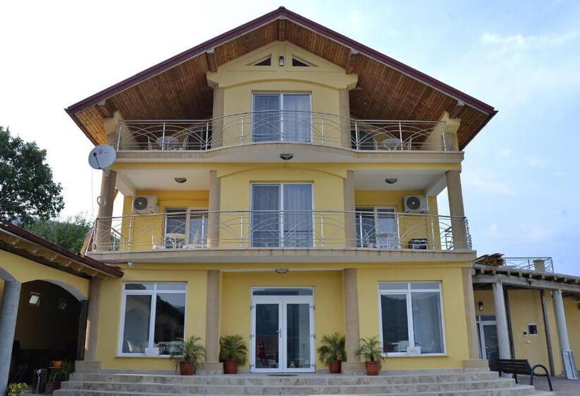 Пансион Casa Marina