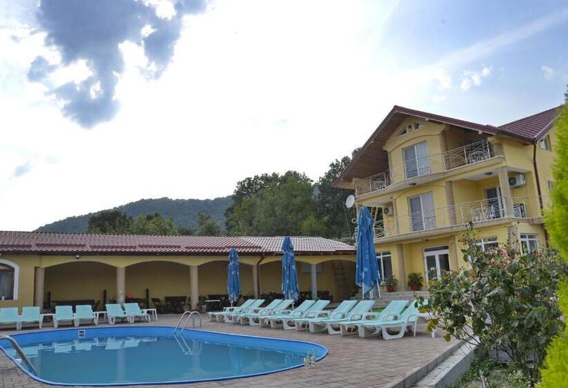 Пансион Casa Marina