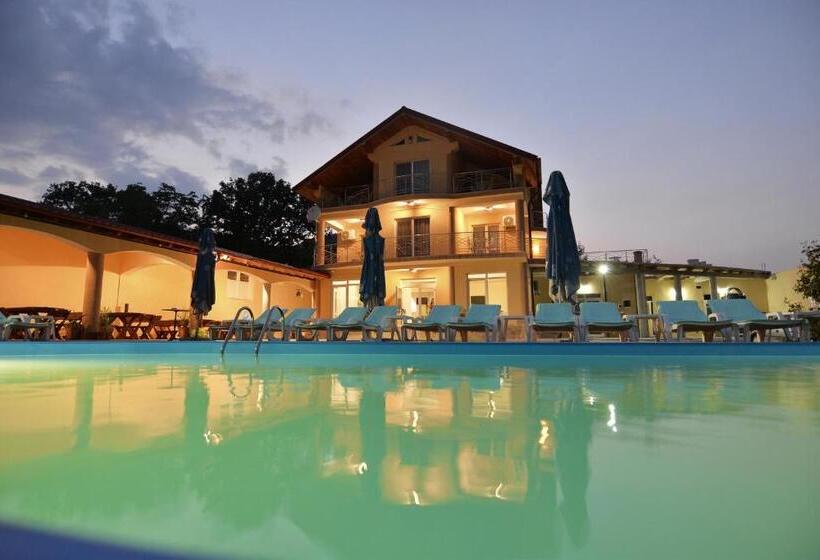 Пансион Casa Marina