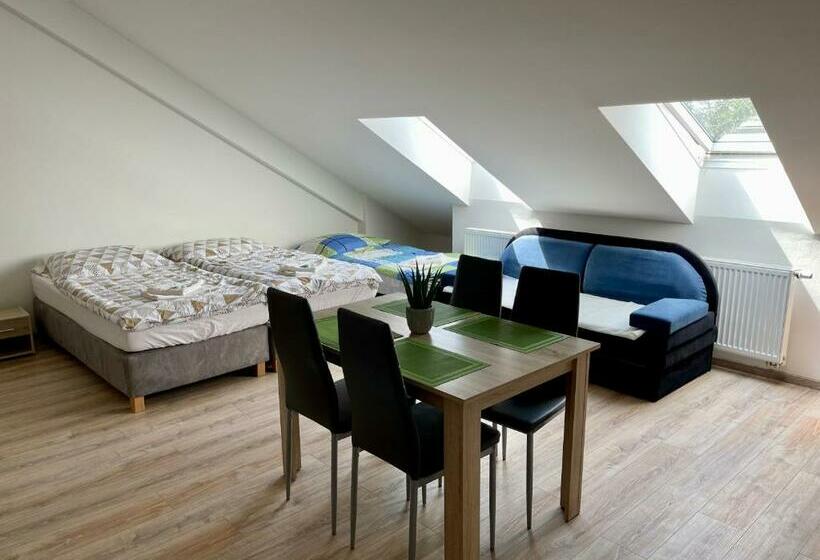 Panzió Guesthouse Piller