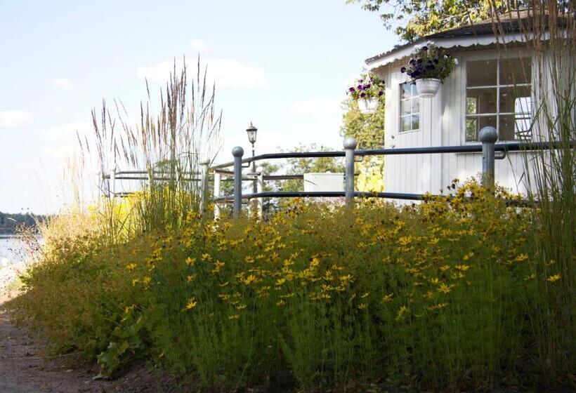 Пансион Hofsnäs Lilla Sjöstuga