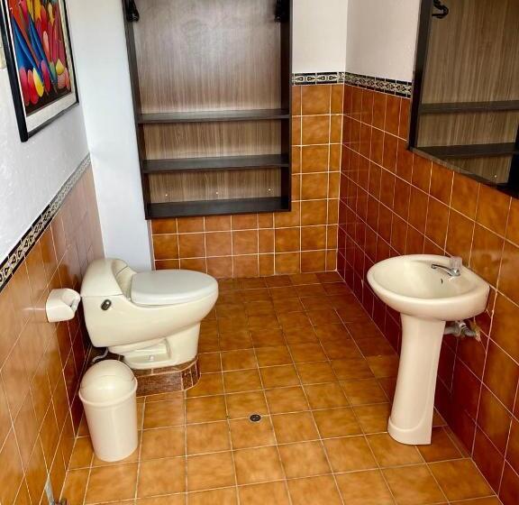 پانسیون Hostal Ocean Pacifico