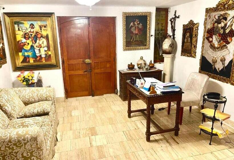 پانسیون Hostal Ocean Pacifico