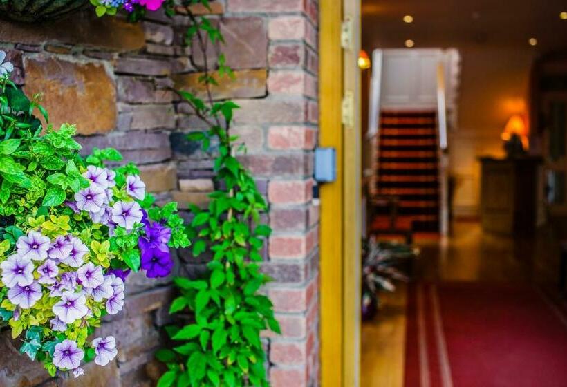 بنسيون Inch Beach House B&b