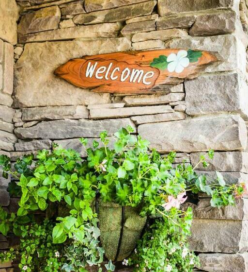 بنسيون Inch Beach House B&b