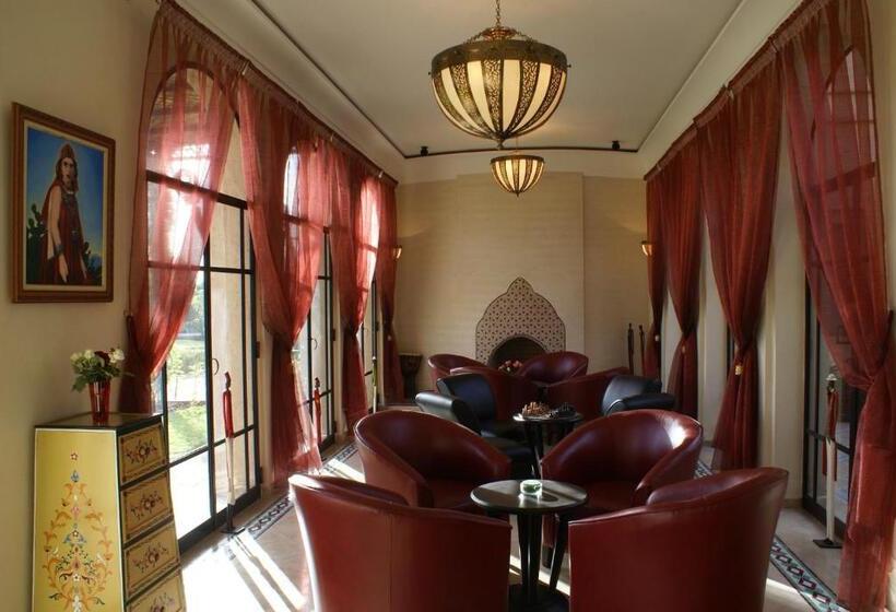 ペンション La Kasbah Aalma D'or