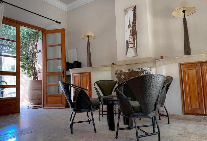 펜션 Maidan El Arsa