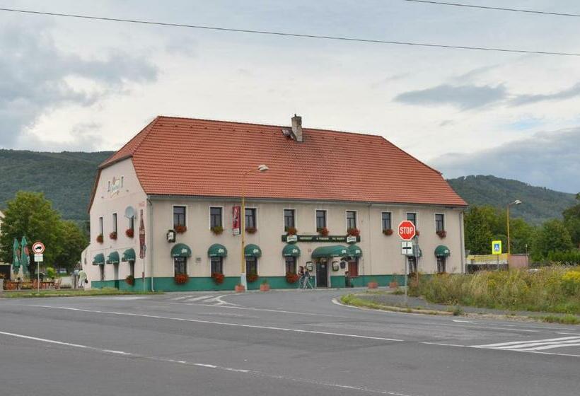 펜션 Motorest Penzion Na Bojišti