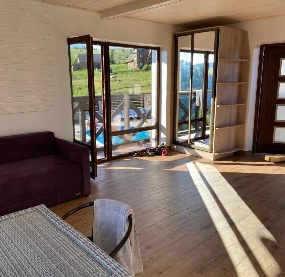 بنسيون Panorama Karpat